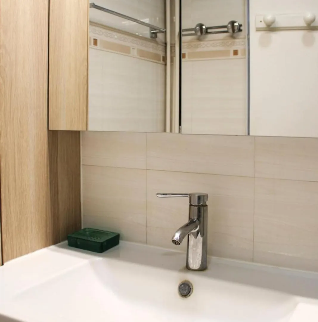 Bright T3 - Near Parc Des Buttes-Chaumont Apartment Paris