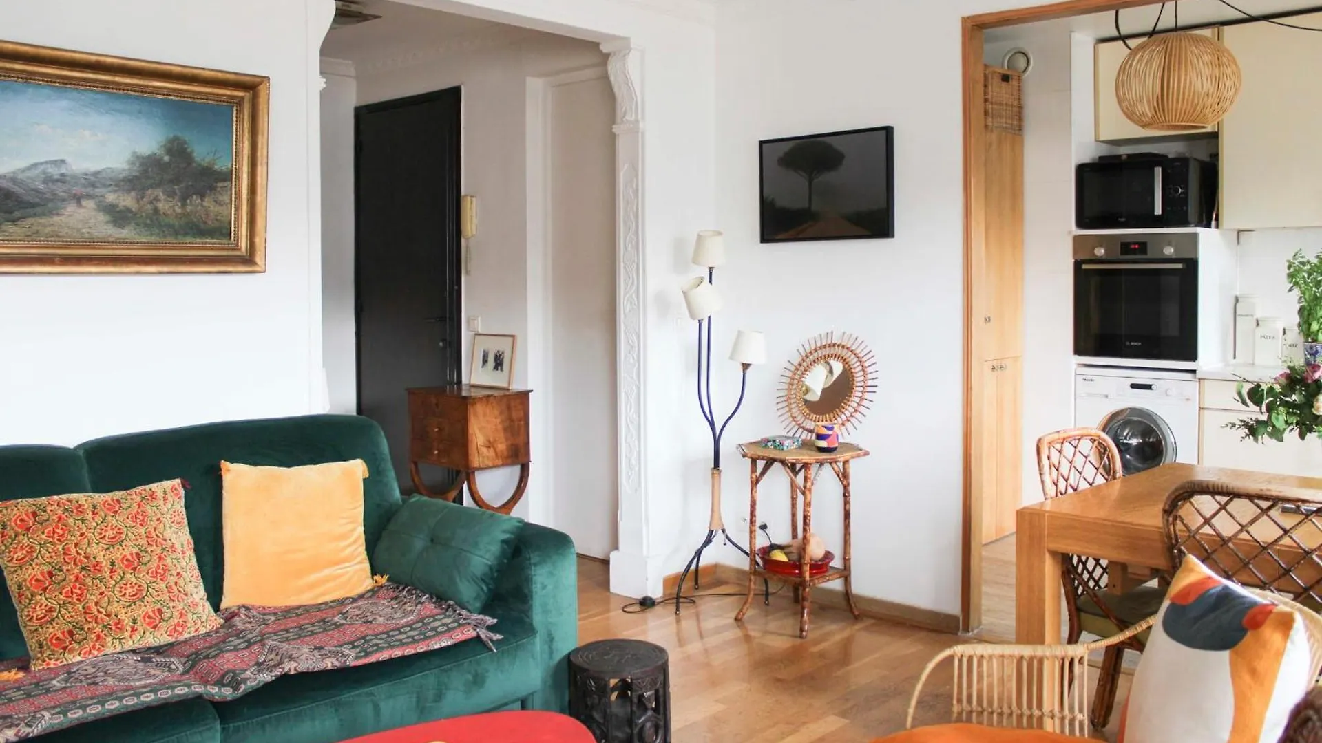 Bright T3 - Near Parc Des Buttes-Chaumont Apartment Paris France