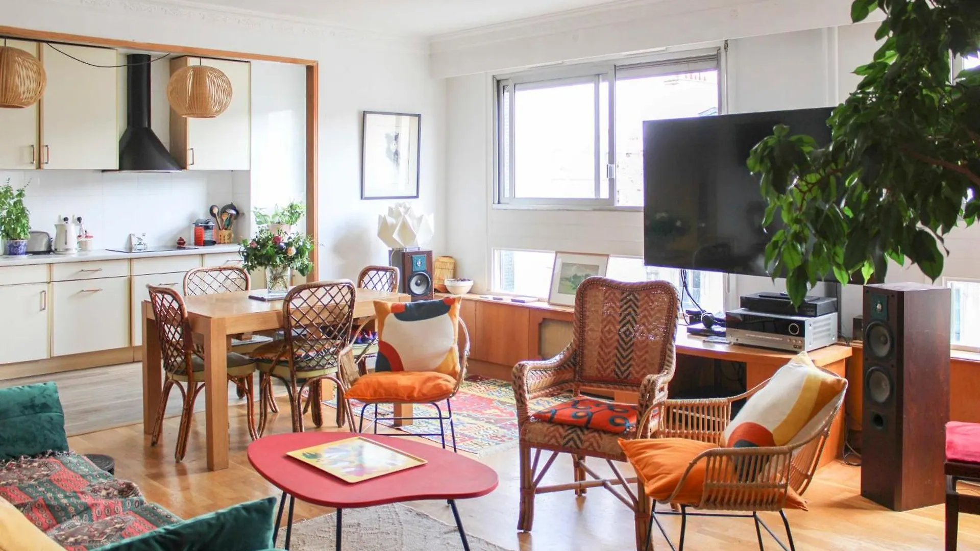 Bright T3 - Near Parc Des Buttes-Chaumont Apartment Paris